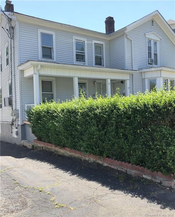 94 Elm Street Photo 3