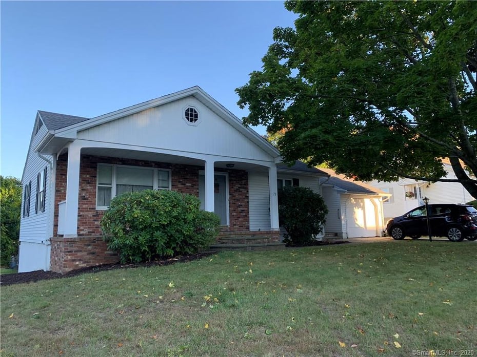 73 Thompson Drive Photo 1