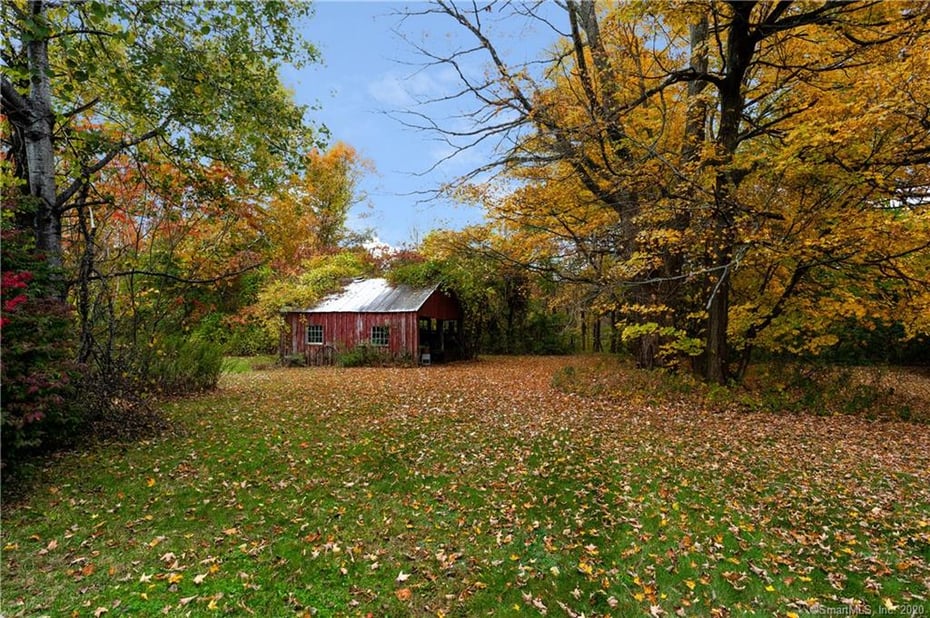 94 Old Farms Road Photo 1