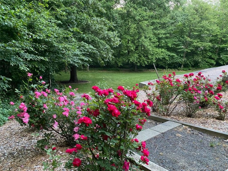 44 Tuttle Court Photo 46