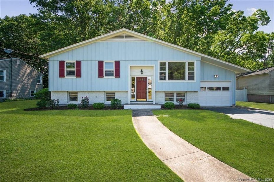 195 Kathrine Drive Photo 1