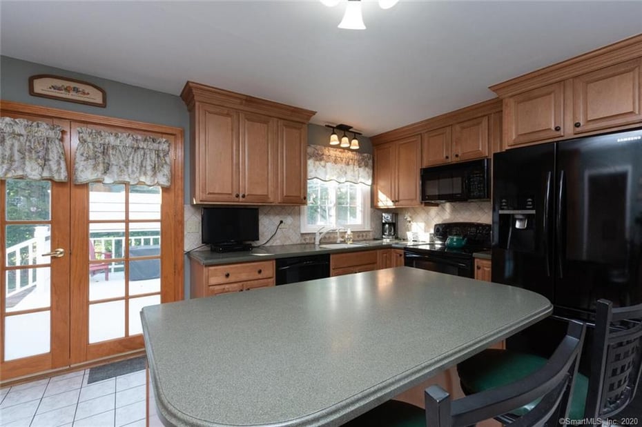 43 Poplar Street Photo 8