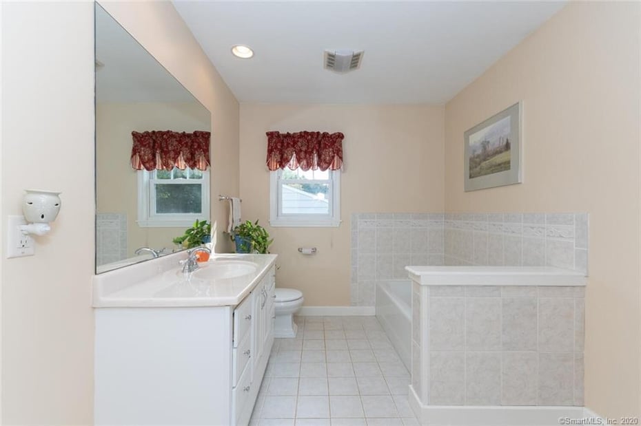 43 Poplar Street Photo 20