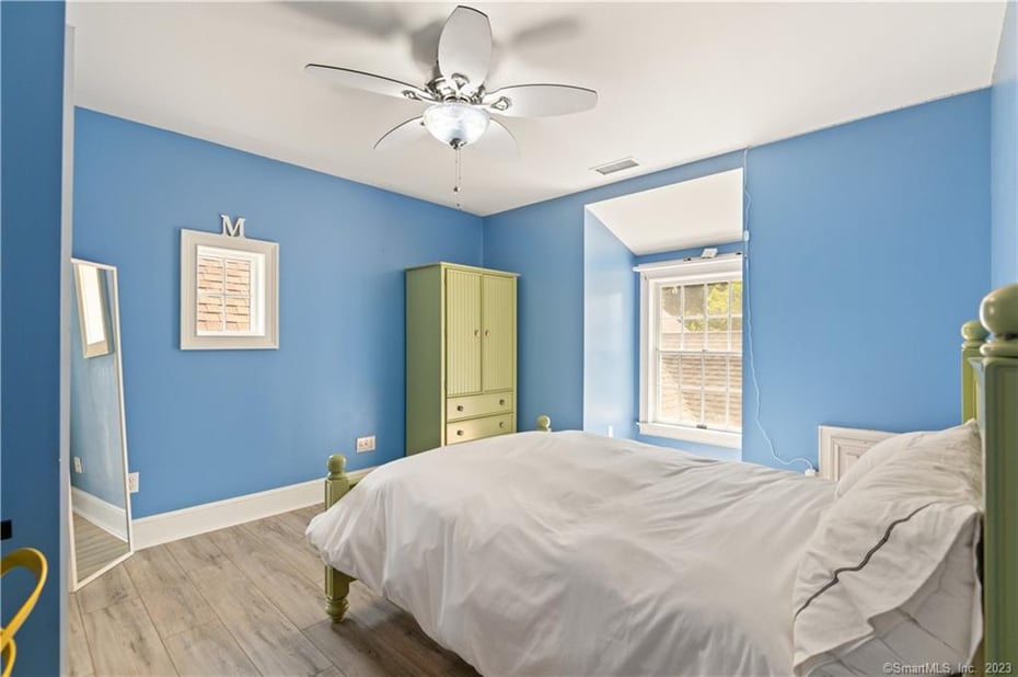 15 Clark Lane Photo 29