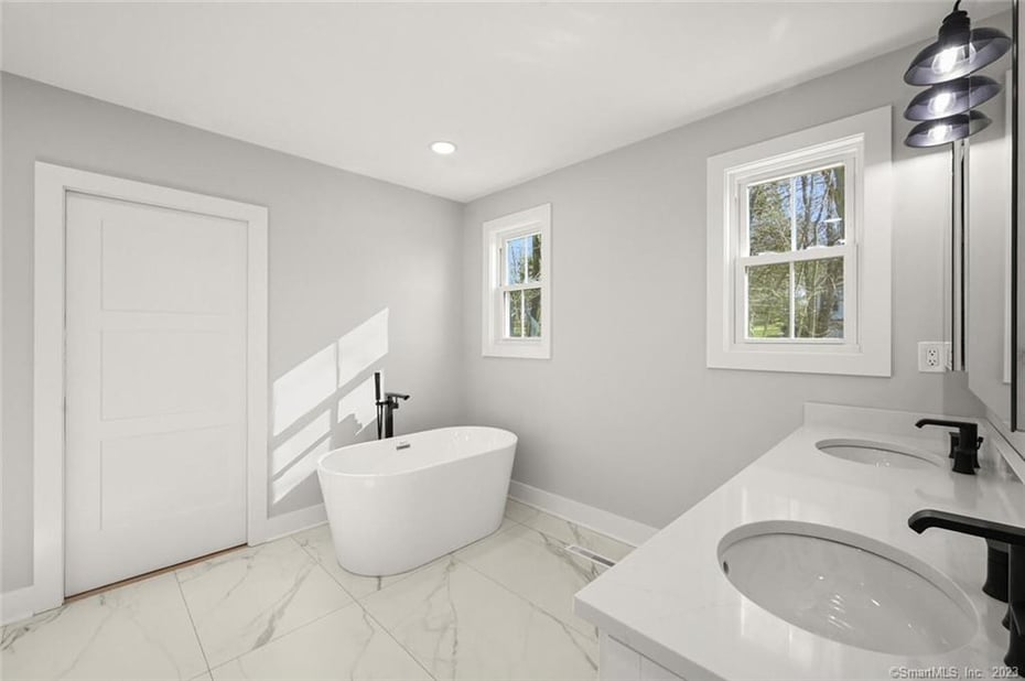 62 Ridgecrest Drive Photo 21
