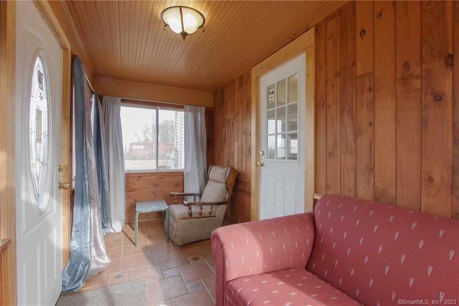 97 Adams Road Photo 24