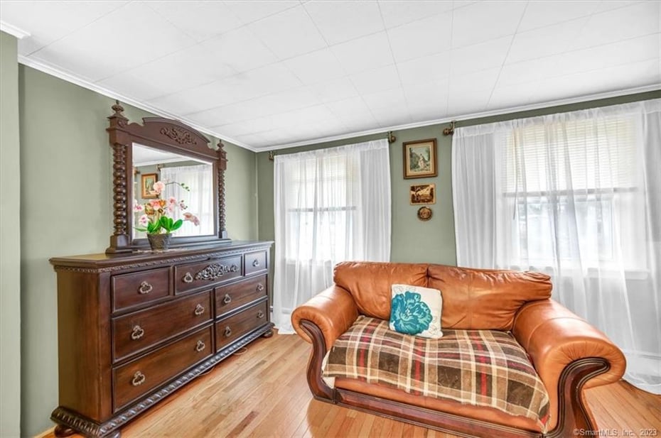 1 Hamilton Road Photo 19