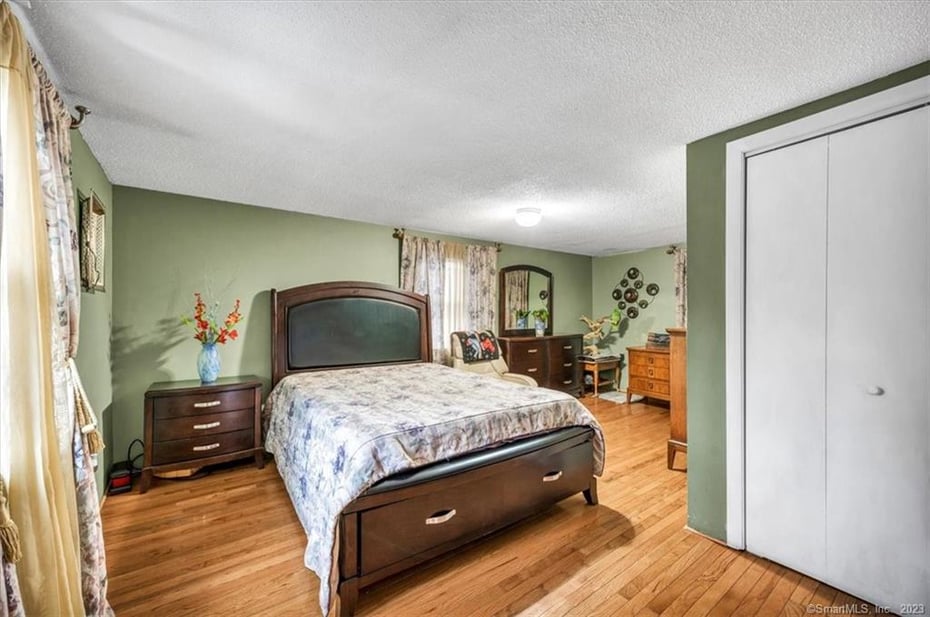 1 Hamilton Road Photo 23