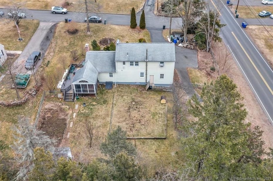 1 Hamilton Road Photo 32