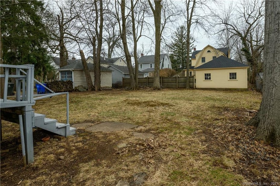 69 Arundel Avenue Photo 4