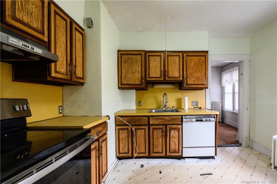 69 Arundel Avenue Photo 28