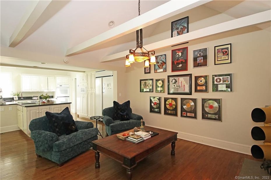22 Ketcham Road Photo 32