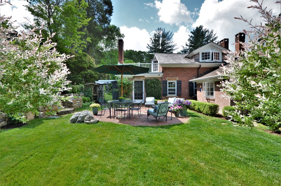 69 Neck Road Photo 18