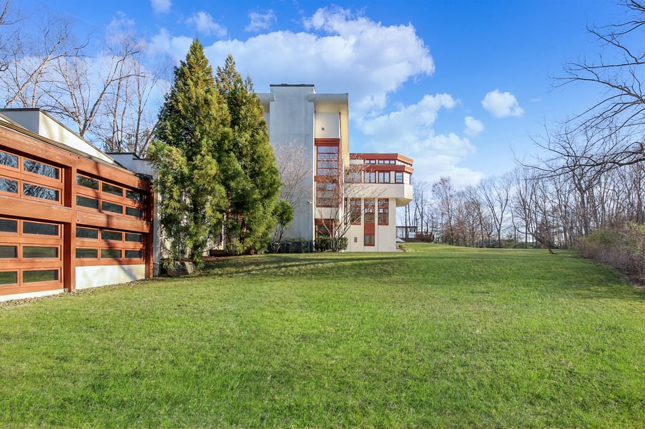 29 Winfield Avenue Photo 4