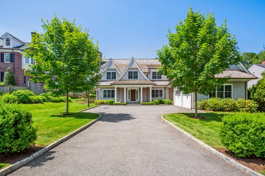 391 Park Avenue Photo 2