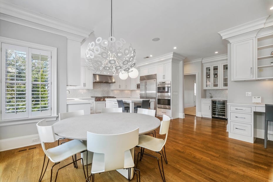 391 Park Avenue Photo 10