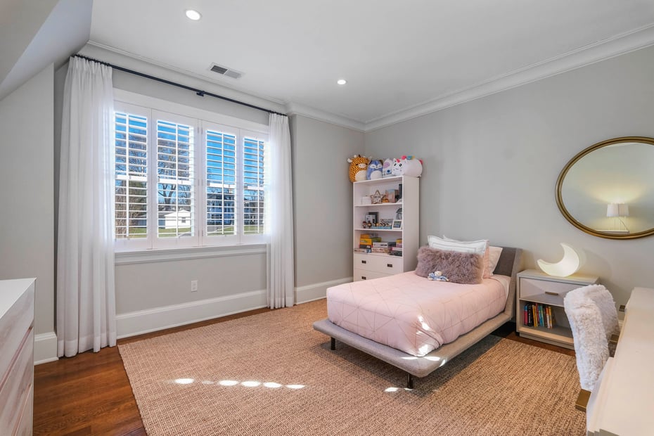 391 Park Avenue Photo 18