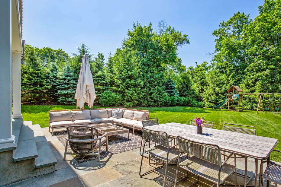 391 Park Avenue Photo 29