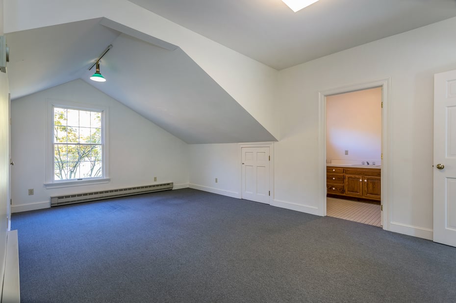 369 Litchfield Road Photo 29
