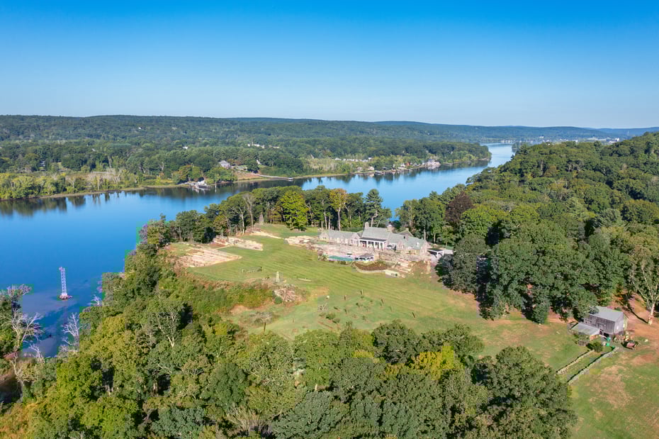 153 Ferry Road Photo 1