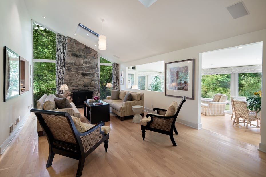 1021 Rock Rimmon Road Photo 5