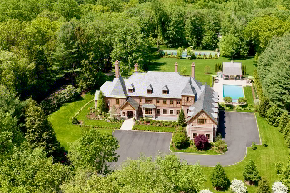 488 West Road Photo 2