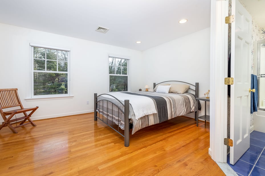 2 Brighton Lane Photo 22