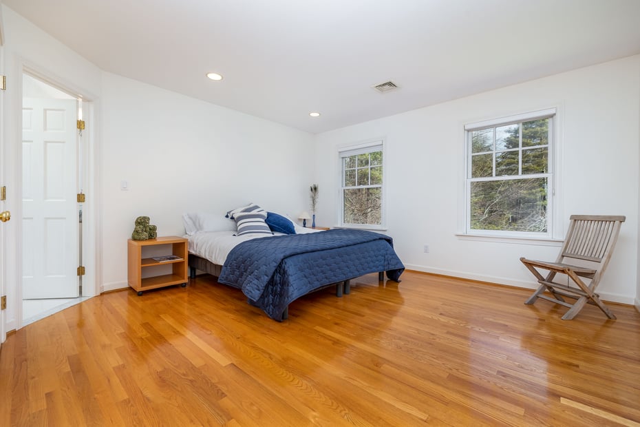 2 Brighton Lane Photo 25
