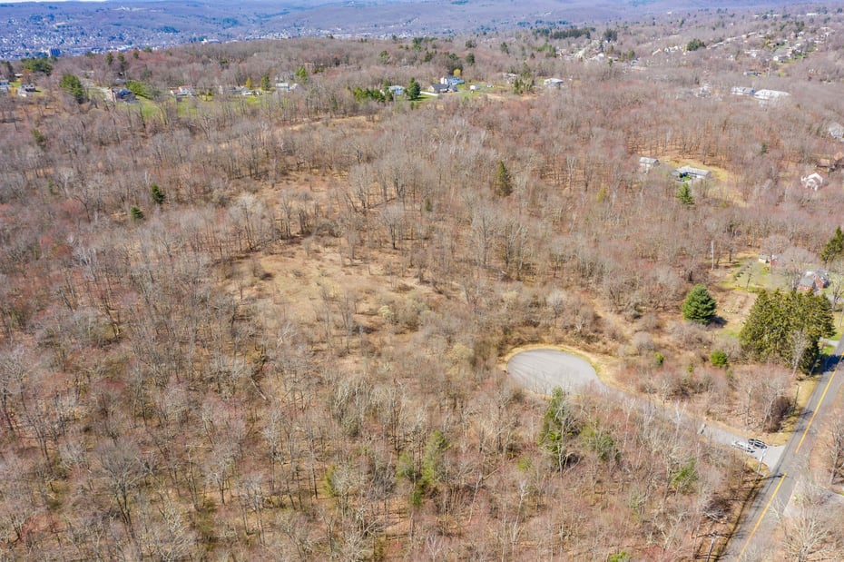 4 Fieldstone Way Photo 4