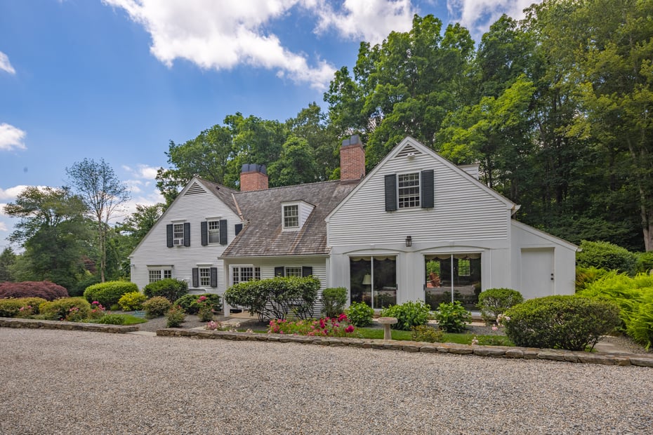 115 Greenley Road Photo 6