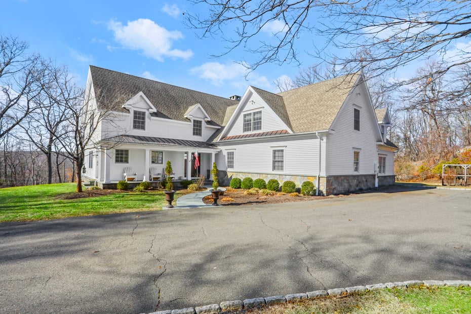 50 Laurel Hill Road Photo 3
