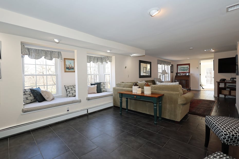 228 Florida Hill Road Photo 32