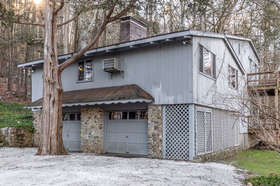 19 Cedar Hill Road Photo 2