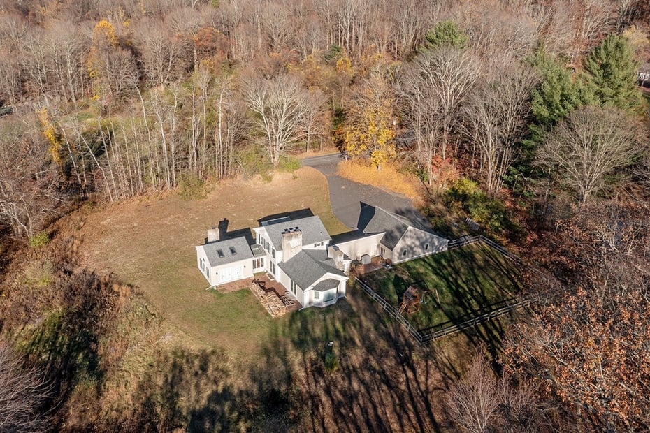 83 Buckingham Road Photo 2