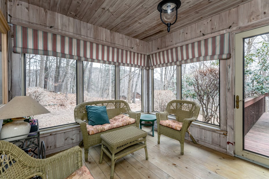 49 Highland Road Photo 2