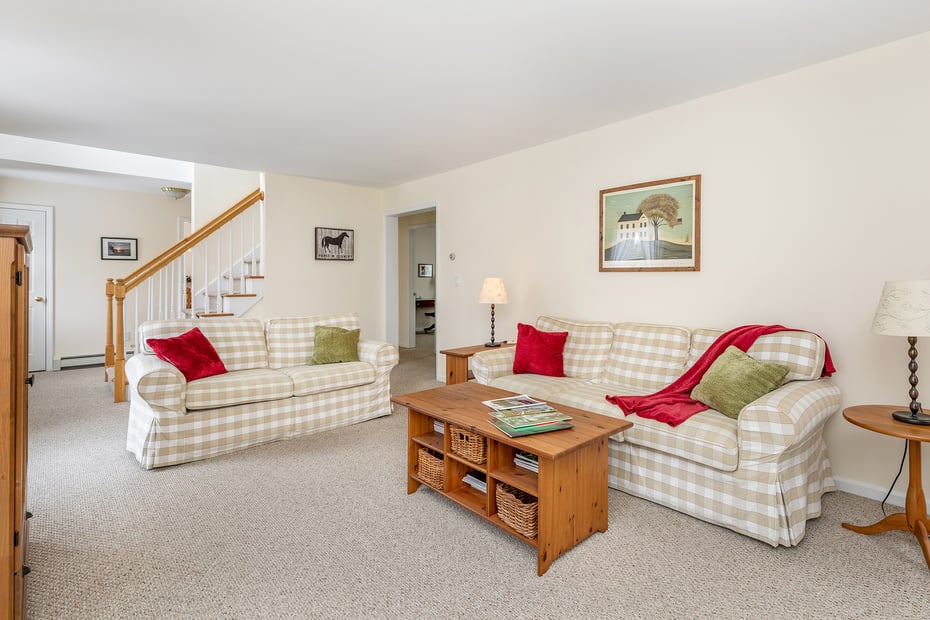 49 Brynmoor Court Photo 5
