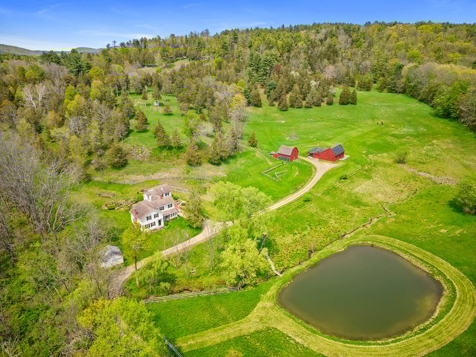 18 Brewster Road Photo 3