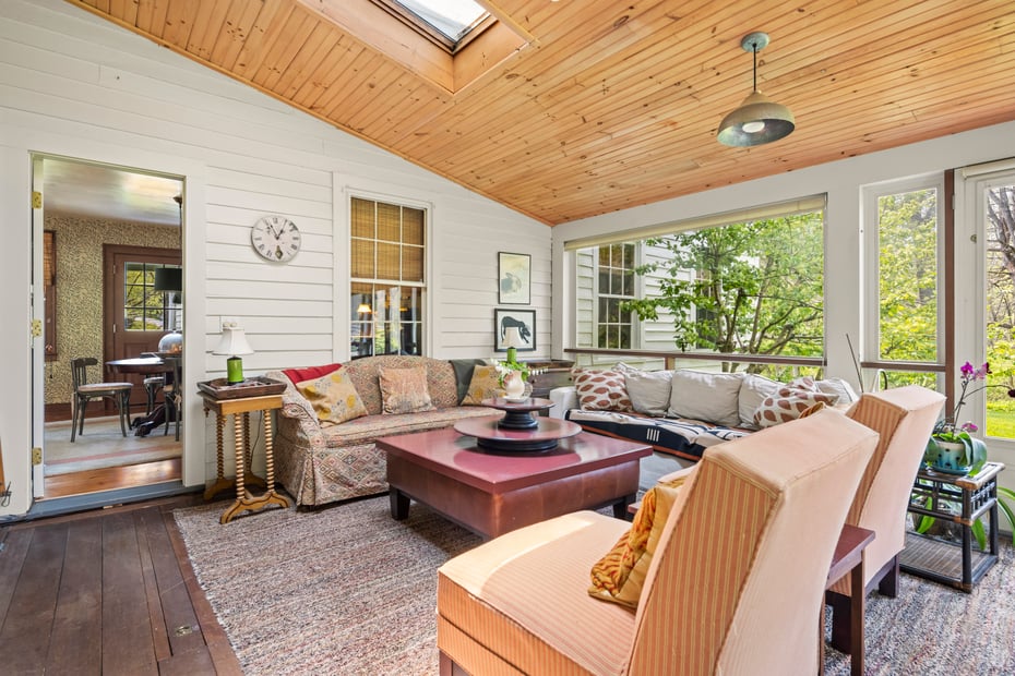 18 Brewster Road Photo 9