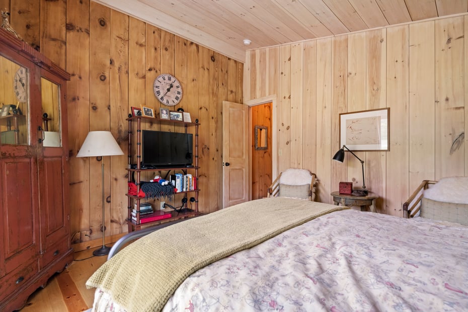 18 Brewster Road Photo 35