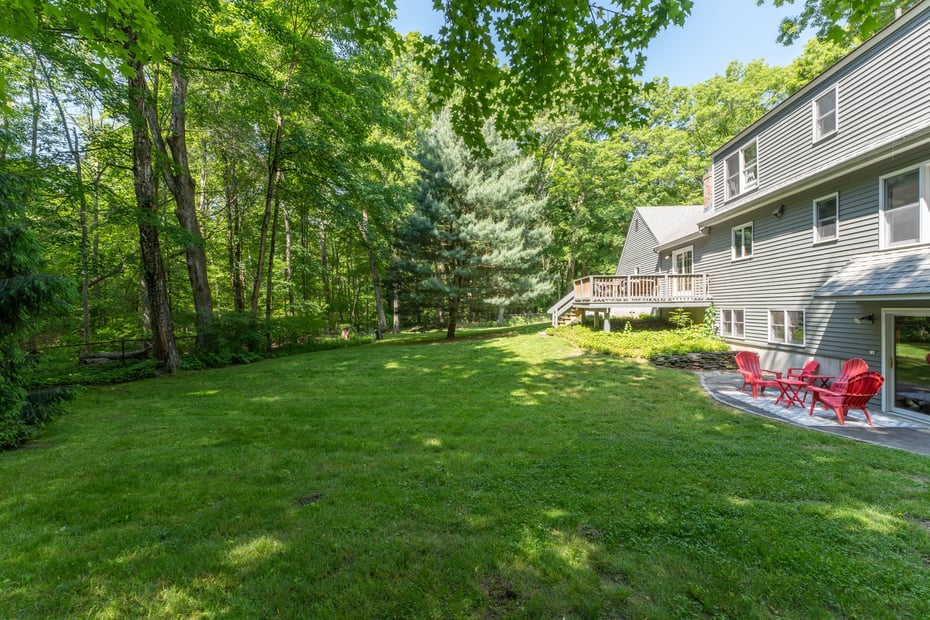 8 Hickory Hill Drive Photo 7