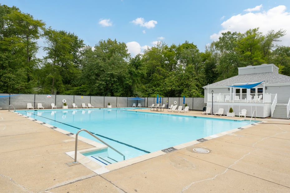 627 Longfellow Drive Photo 34