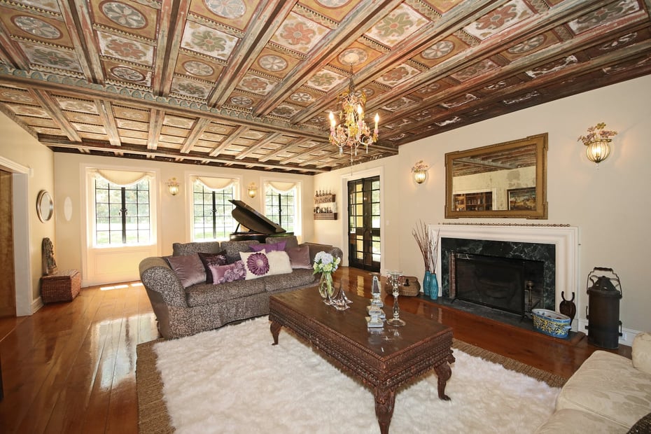 30 Mark Twain Lane Photo 15