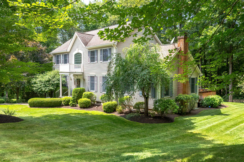 4 Saugatuck Ridge Road Photo 36