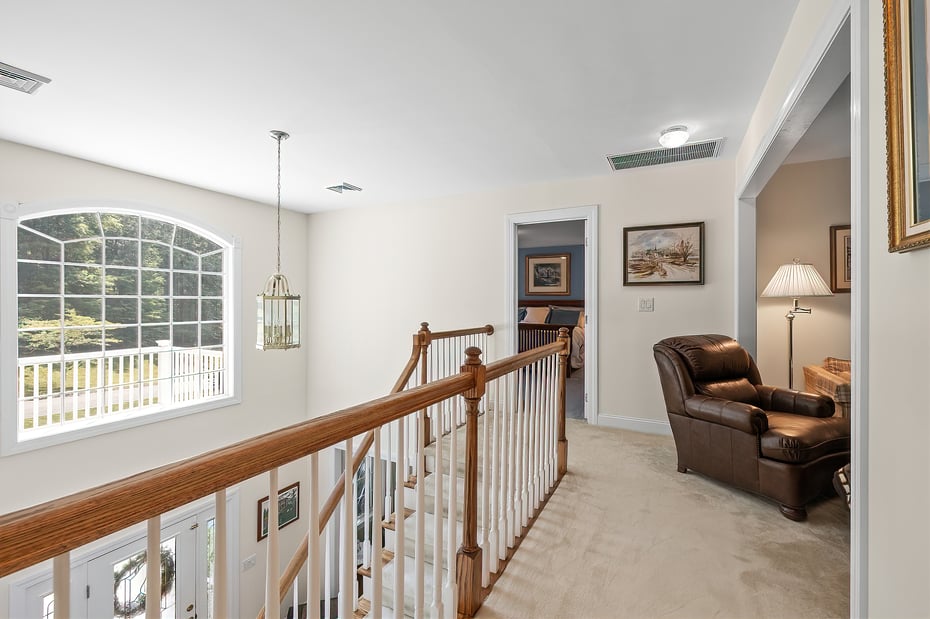 4 Saugatuck Ridge Road Photo 32
