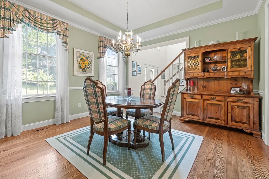 4 Saugatuck Ridge Road Photo 8