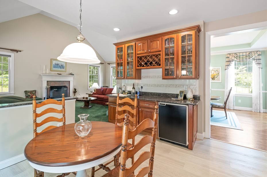 4 Saugatuck Ridge Road Photo 15