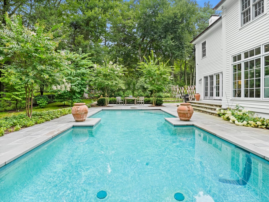 200 Longmeadow Road Photo 25
