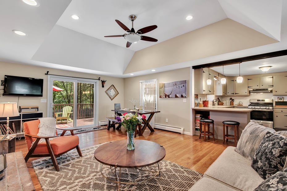 51 Fernwood Drive Photo 4