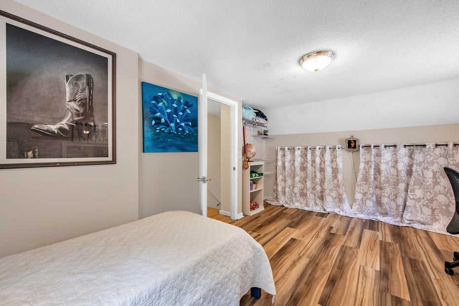 51 Fernwood Drive Photo 16