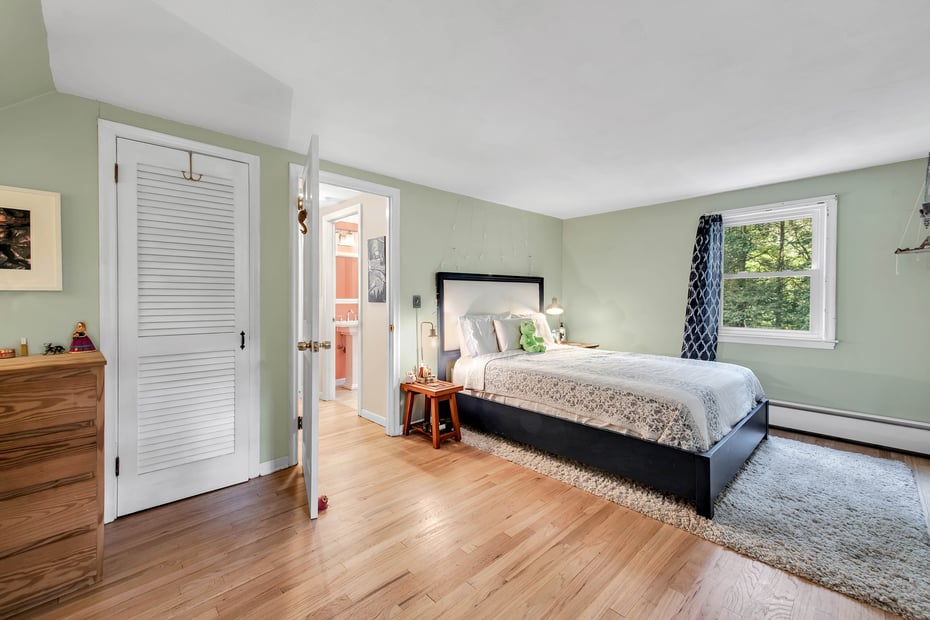 51 Fernwood Drive Photo 17